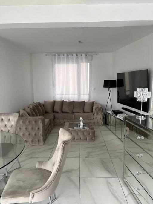Апартаменты Appart Duplex 87M2 Pres D'Airbus Тулуза Экстерьер фото